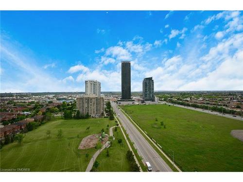 1004-400 Webb Drive, Mississauga, ON - Outdoor With View