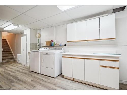 1278 Valerie Crescent, Oakville, ON - Indoor Photo Showing Laundry Room