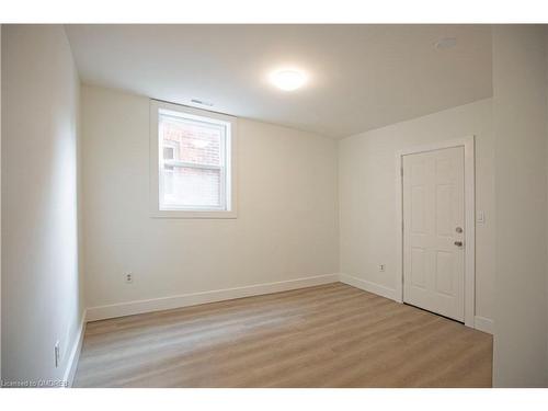 49 Fairleigh Avenue S, Hamilton, ON - Indoor Photo Showing Other Room