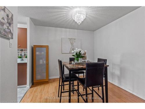 1104-17 Knightsbridge Road, Brampton, ON - Indoor Photo Showing Dining Room