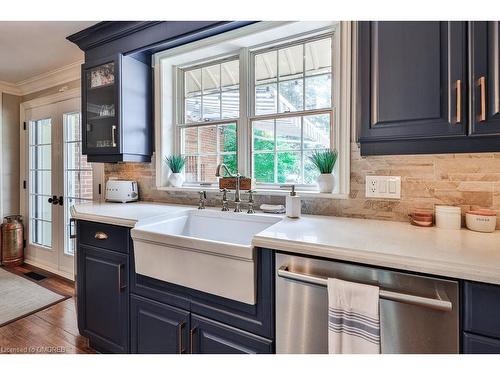 499 Carlisle Road, Campbellville, ON - Indoor Photo Showing Kitchen