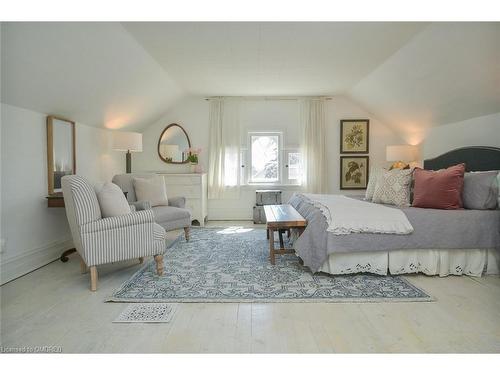 397 Trafalgar Road, Oakville, ON - Indoor Photo Showing Bedroom