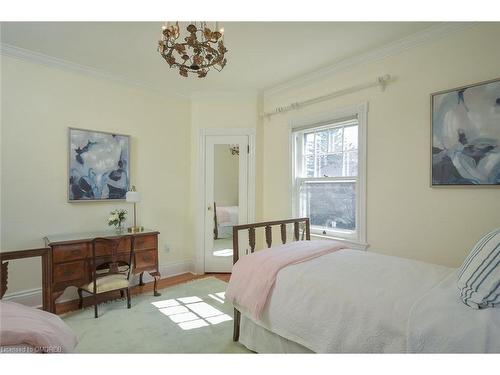 397 Trafalgar Road, Oakville, ON - Indoor Photo Showing Bedroom