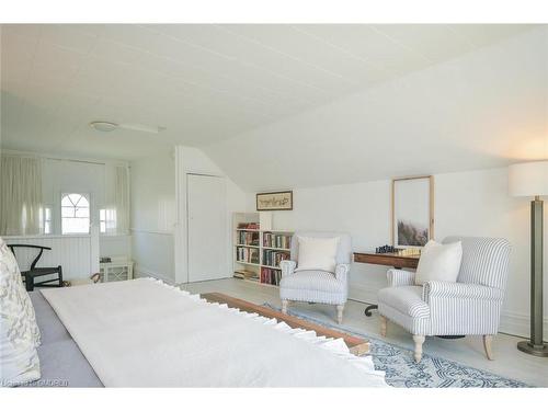 397 Trafalgar Road, Oakville, ON - Indoor Photo Showing Bedroom