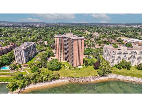 708-5250 Lakeshore Road, Burlington, ON - Outdoor With Body Of Water With View