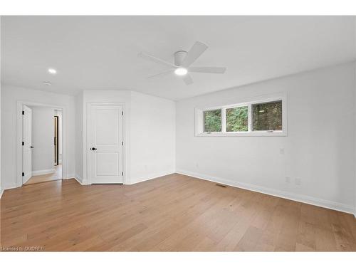 1009 Scotts Boathouse Road, Baysville, ON - Indoor Photo Showing Other Room