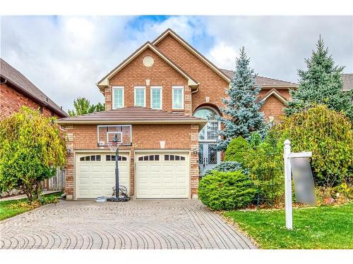 1245 Bowman Drive, Oakville, ON - Outdoor