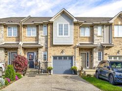 11 Palacebeach Trail  Stoney Creek, ON L8E 0B9