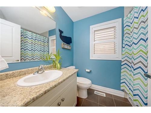 1166 Biason Circle, Milton, ON - Indoor Photo Showing Bathroom