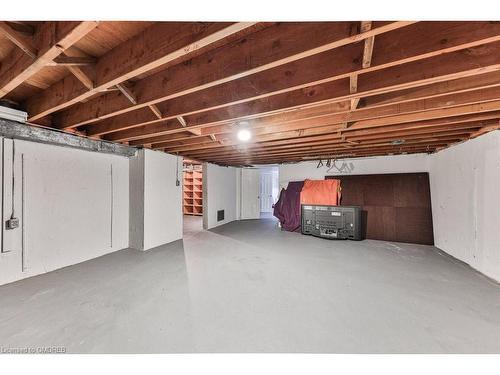 2225 Shardawn Mews, Mississauga, ON - Indoor Photo Showing Basement