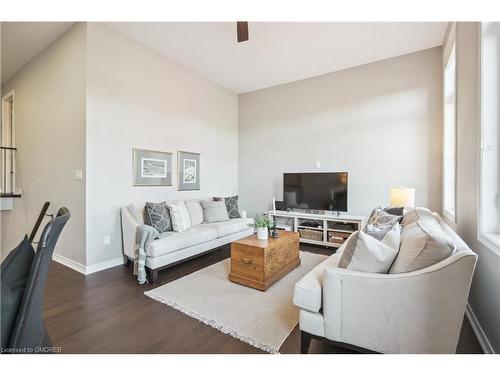 277 Landsborough Avenue, Milton, ON - Indoor Photo Showing Living Room