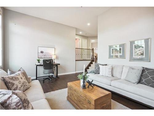 277 Landsborough Avenue, Milton, ON - Indoor Photo Showing Living Room