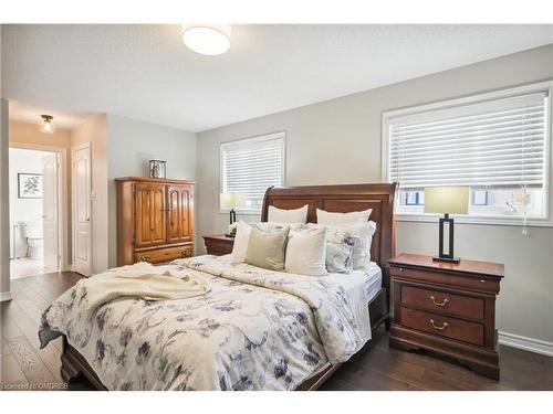 277 Landsborough Avenue, Milton, ON - Indoor Photo Showing Bedroom