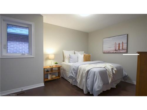 277 Landsborough Avenue, Milton, ON - Indoor Photo Showing Bedroom