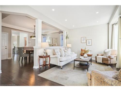 277 Landsborough Avenue, Milton, ON - Indoor Photo Showing Living Room