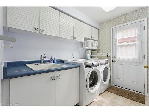 2008 Grenville Drive, Oakville, ON - Indoor Photo Showing Laundry Room