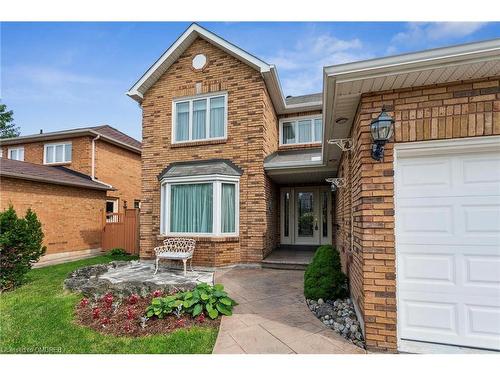 2008 Grenville Drive, Oakville, ON - Outdoor With Facade