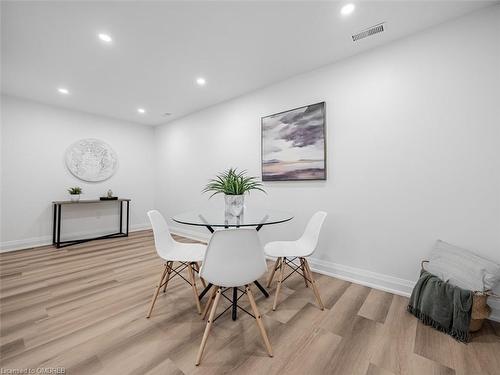 974 North Shore Boulevard W, Burlington, ON - Indoor Photo Showing Dining Room