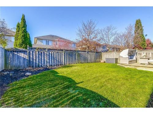 57 Niska Drive, Waterdown, ON - Outdoor