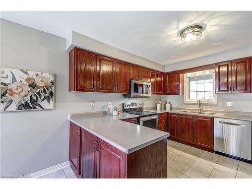 57 Niska Drive, Waterdown, ON - Indoor Photo Showing Kitchen With Double Sink