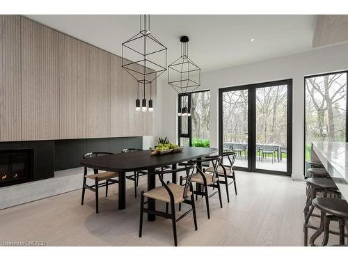 5008 Spruce Avenue, Burlington, ON - Indoor Photo Showing Dining Room