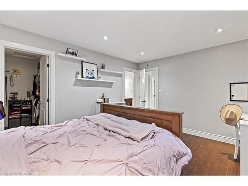 2873 Forest Road, Stratford, ON - Indoor Photo Showing Bedroom