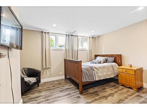 2873 Forest Road, Stratford, ON - Indoor Photo Showing Bedroom