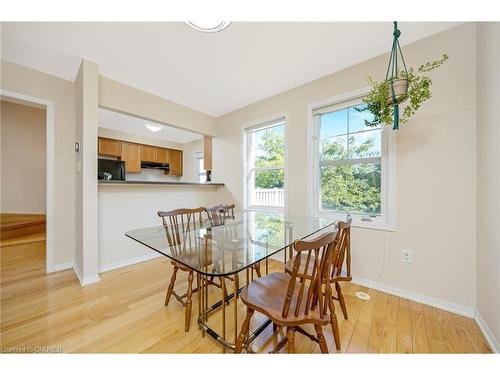 267 Prosser Circle, Milton, ON - Indoor Photo Showing Dining Room