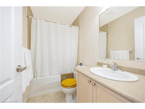 267 Prosser Circle, Milton, ON - Indoor Photo Showing Bathroom