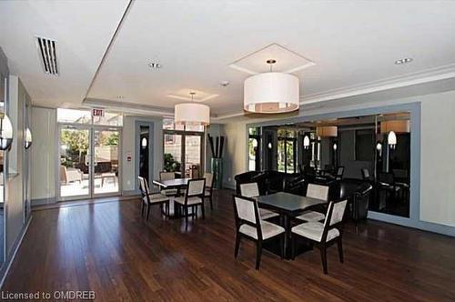 1101-2391 Central Park Drive, Oakville, ON - Indoor Photo Showing Dining Room