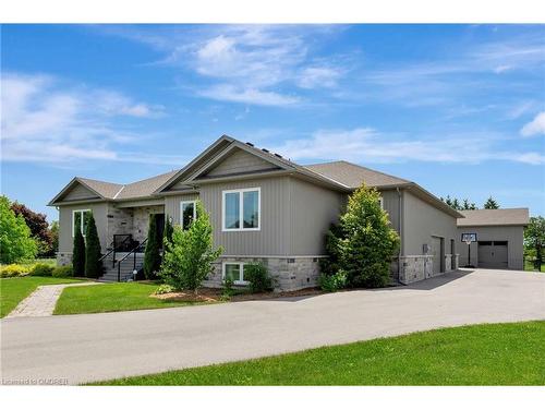 7 Gavin Drive, Freelton, ON - Outdoor With Facade