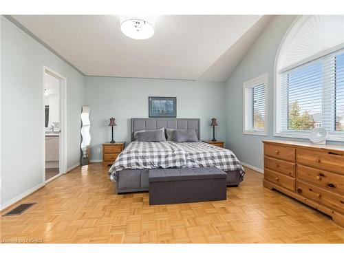 78 Lauchlin Crescent, Georgetown, ON - Indoor Photo Showing Bedroom