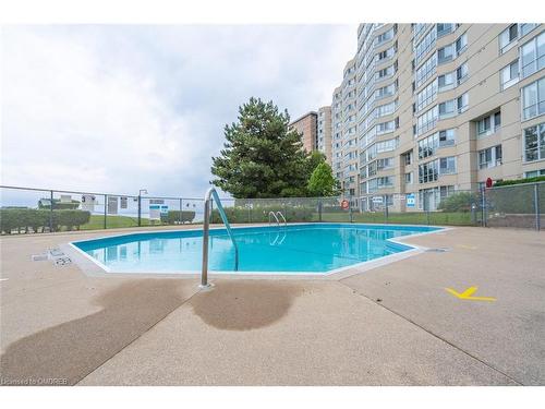 610-5280 Lakeshore Road, Burlington, ON - Outdoor With In Ground Pool