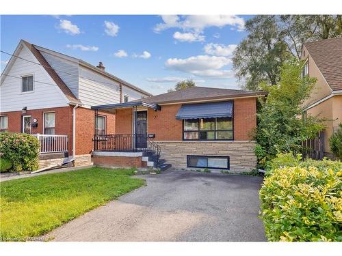 33 Shadyside Avenue, Hamilton, ON - Outdoor With Deck Patio Veranda