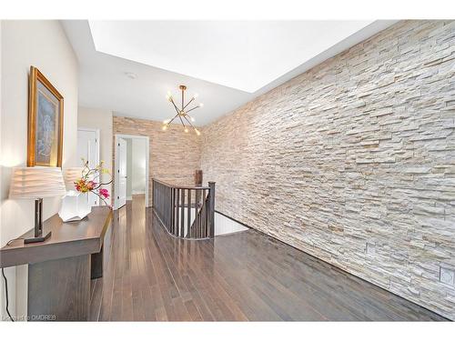 1385 Arrowhead Road, Oakville, ON - Indoor