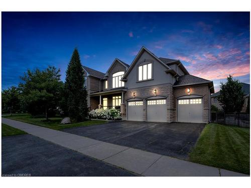 1385 Arrowhead Road, Oakville, ON - Outdoor With Facade