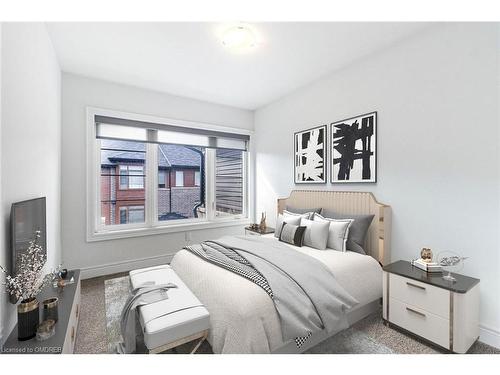 80-575 Woodward Avenue, Hamilton, ON - Indoor Photo Showing Bedroom