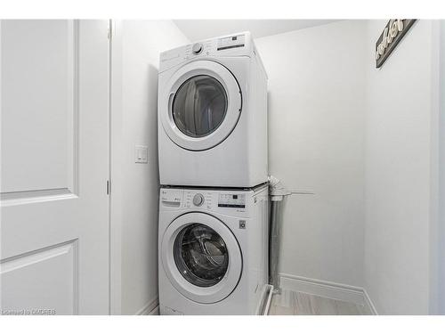 80-575 Woodward Avenue, Hamilton, ON - Indoor Photo Showing Laundry Room