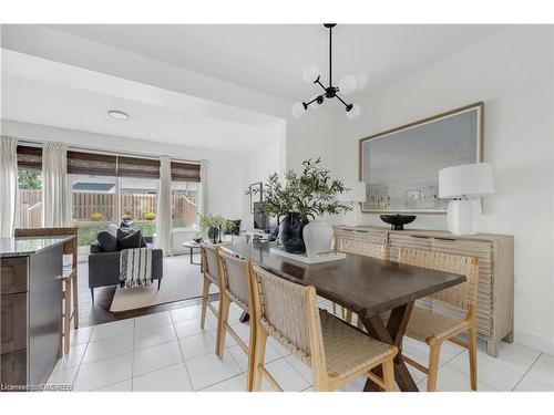 177 Fall Fair Way, Binbrook, ON - Indoor Photo Showing Dining Room