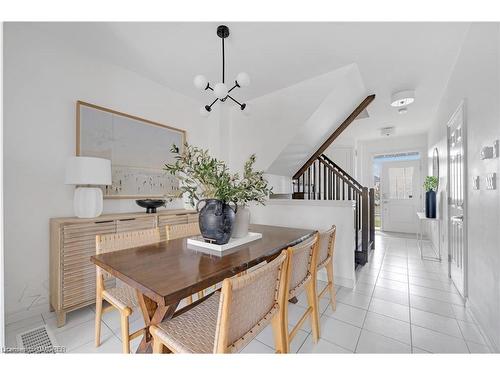 177 Fall Fair Way, Binbrook, ON - Indoor Photo Showing Dining Room