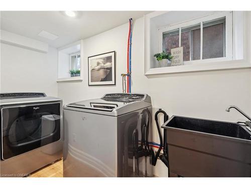 3 Thornhill Avenue, Toronto, ON - Indoor Photo Showing Laundry Room