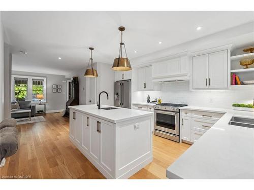 3 Thornhill Avenue, Toronto, ON - Indoor Photo Showing Kitchen With Double Sink With Upgraded Kitchen