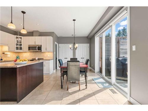 21 Melody Lane Lane, Grand Valley, ON - Indoor Photo Showing Kitchen With Upgraded Kitchen