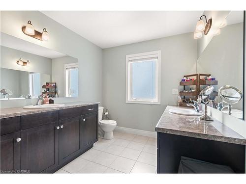 21 Melody Lane Lane, Grand Valley, ON - Indoor Photo Showing Bathroom