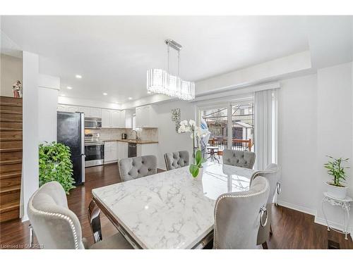 51 Yeaman Drive, Cambridge, ON - Indoor Photo Showing Dining Room