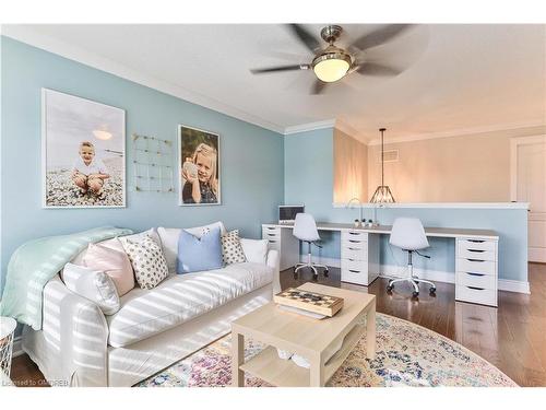 3089 Ferguson Drive, Burlington, ON - Indoor Photo Showing Living Room