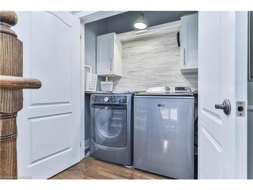 3089 Ferguson Drive, Burlington, ON - Indoor Photo Showing Laundry Room