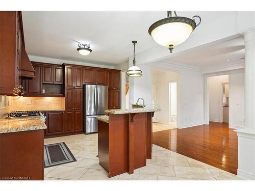 2379 Rock Point Drive, Oakville, ON - Indoor Photo Showing Kitchen With Stainless Steel Kitchen With Upgraded Kitchen