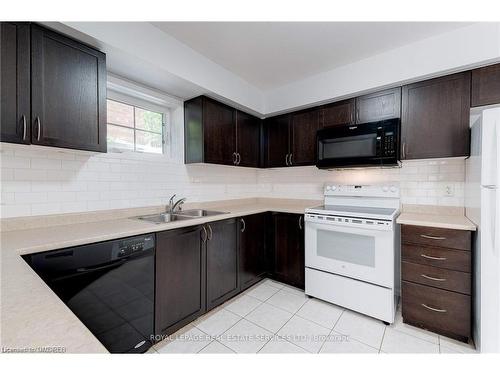 20-2460 Post Road, Oakville, ON - Indoor Photo Showing Kitchen With Double Sink