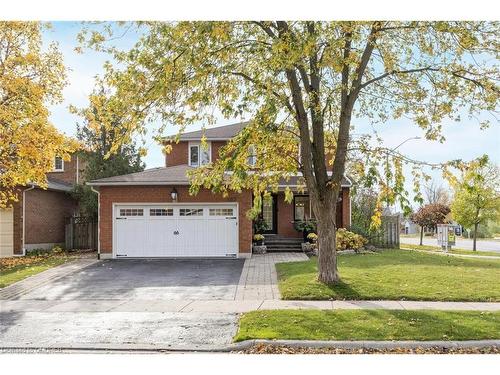 467 Hedgerow Lane, Oakville, ON - Outdoor With Facade